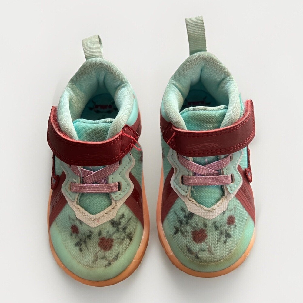 Nike LeBron 18 Toddler Girls 6C Teal Burgundy Floral Basketball Shoes DN4272-400